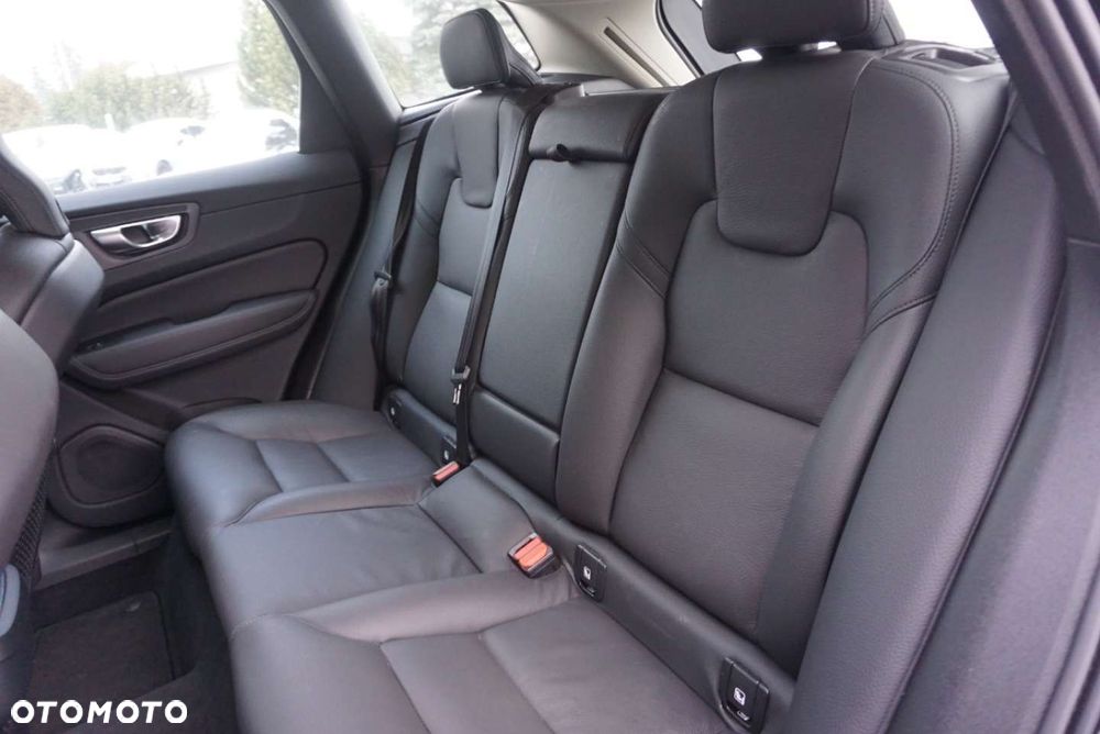 Volvo XC 60 - 12