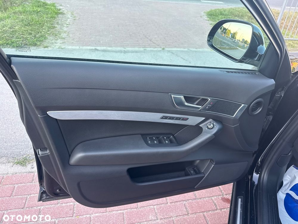 Audi A6 Avant 3.0 TFSI quattro tiptronic - 10