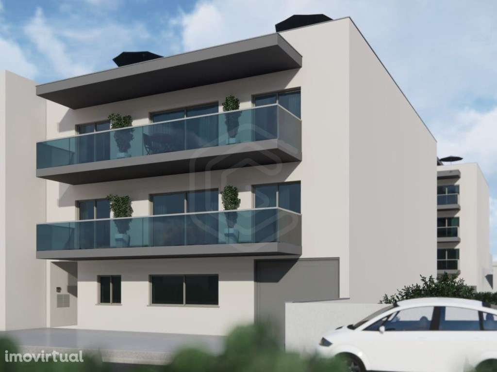 Apartamento T2 a 900 metros da Praia de Quarteira, Algarve - Grande imagem: 2/12
