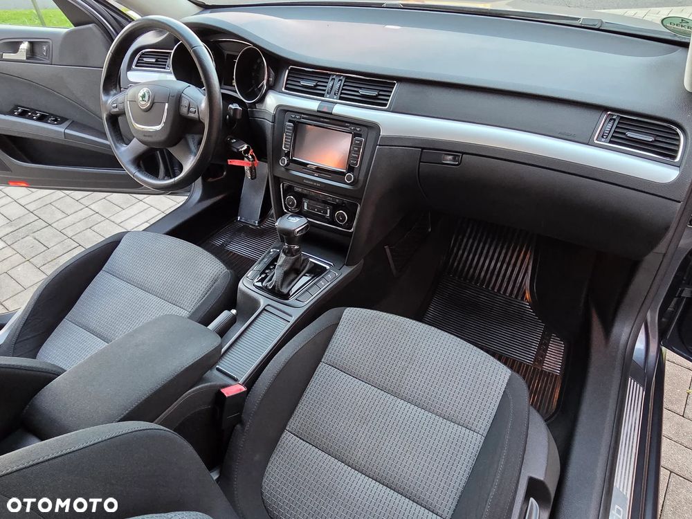 Skoda Superb 1.8 TSI DSG Ambition - 23
