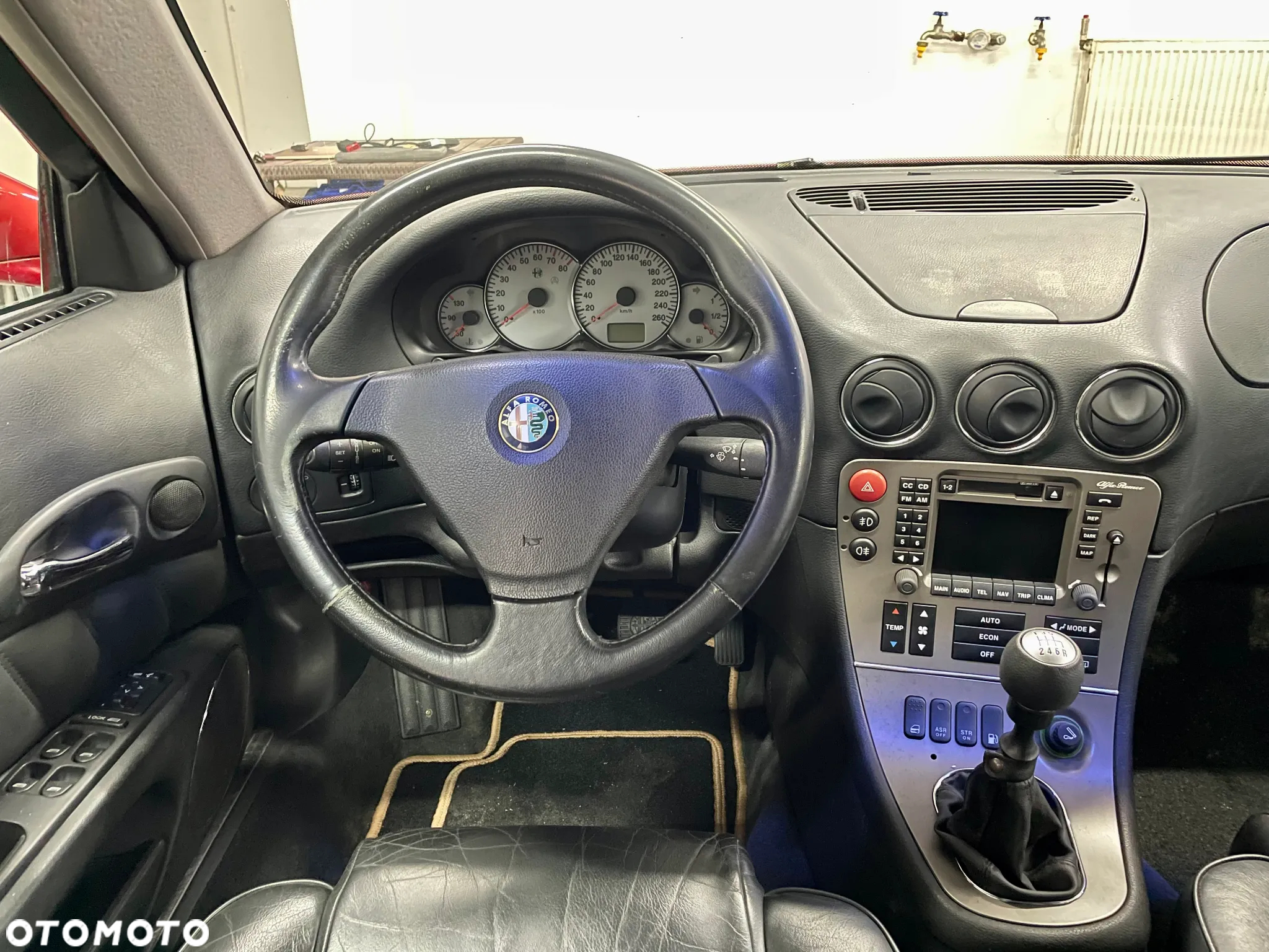 Alfa Romeo 166 3.0 V6 Distinctive - 4