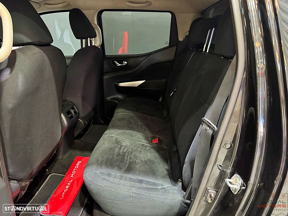Nissan Navara 2.3 dCi CD 4WD Visia - 17