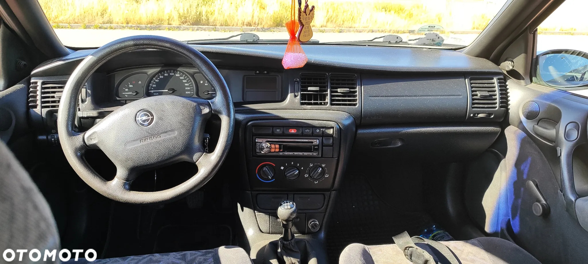 Opel Vectra 1.6 Comfort - 8
