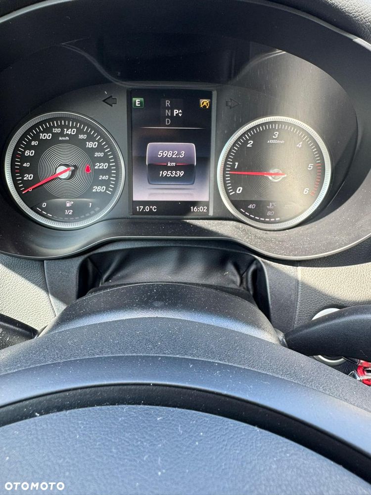 Mercedes-Benz Klasa C 220 d 4-Matic 7G-TRONIC - 40