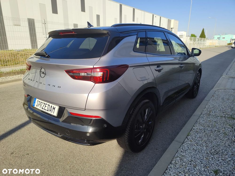 Opel Grandland 1.2 DI Automatik GS Line - 4