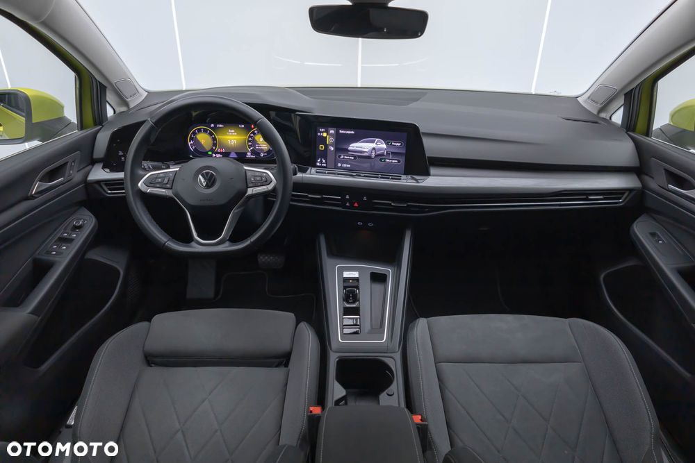 Volkswagen Golf - 14