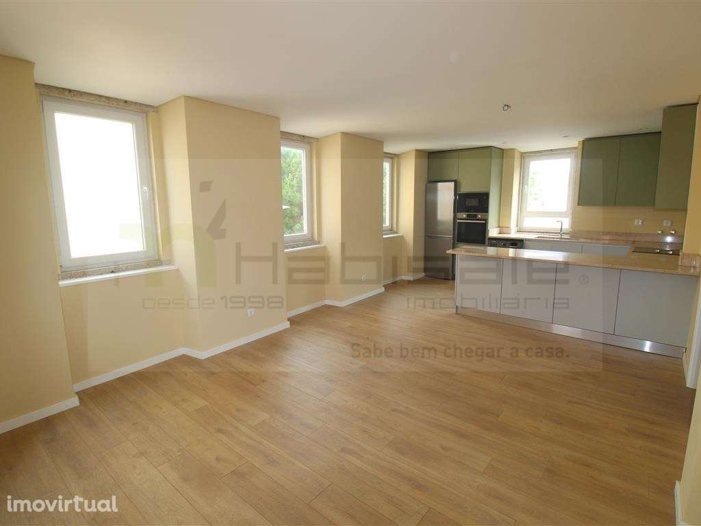 T2+1 Duplex no centro de Massamá - Grande imagem: 4/25