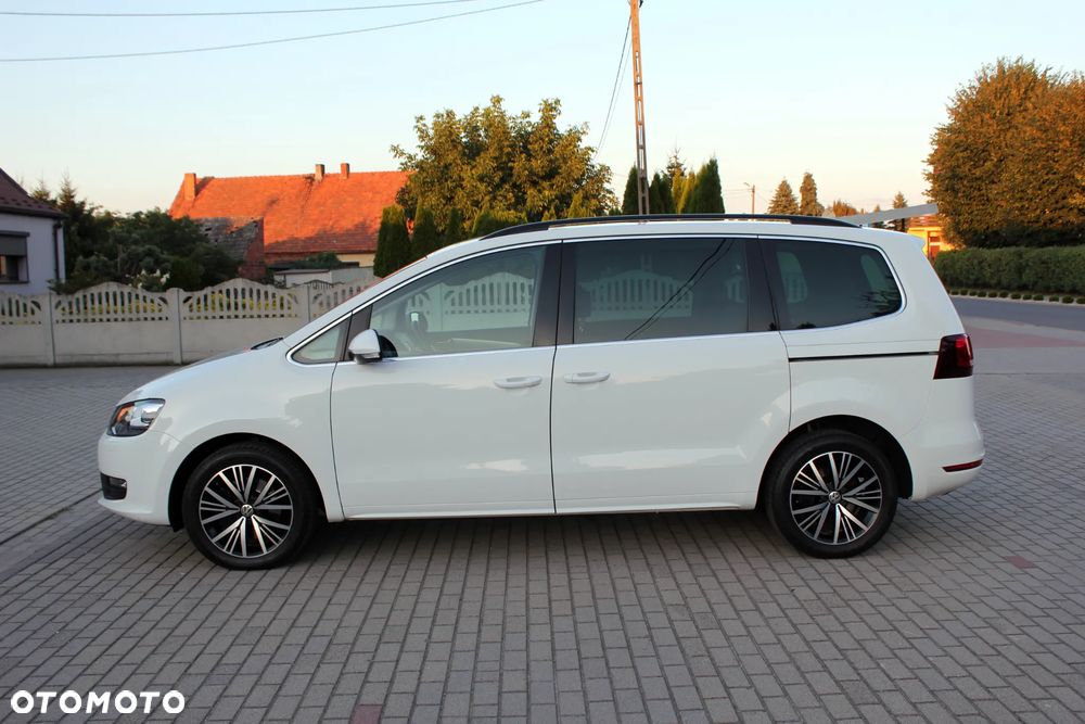 Volkswagen Sharan 2.0 TDI DSG (BlueMotion Technology) Comfortline - 4