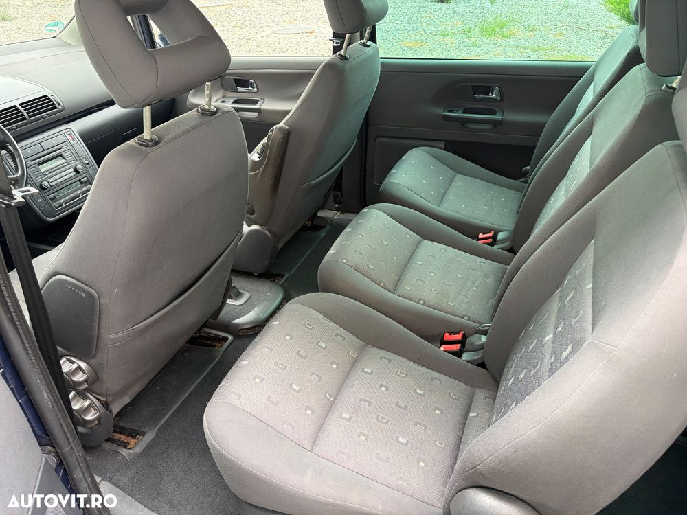 Volkswagen Sharan 2.0 TDI DPF BlueMotion Technology Trendline - 9