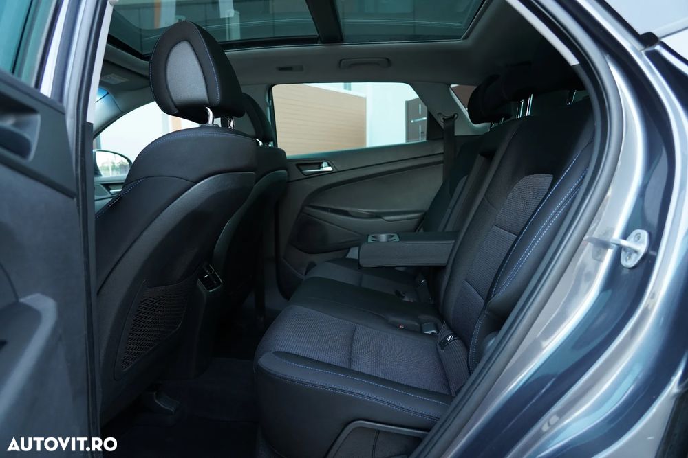 Hyundai Tucson 2.0 CRDI 4WD Automatik Style - 9