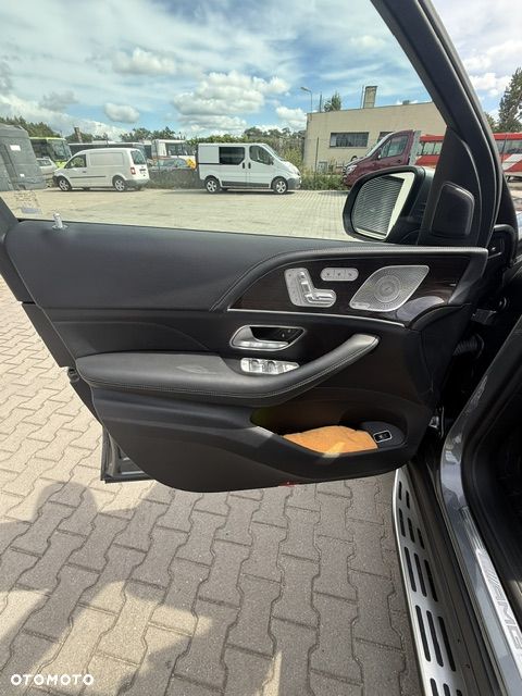 Mercedes-Benz GLS AMG 63 4Matic+ 9G-TRONIC AMG MANUFAKTUR Arctic Silver Edition - 11