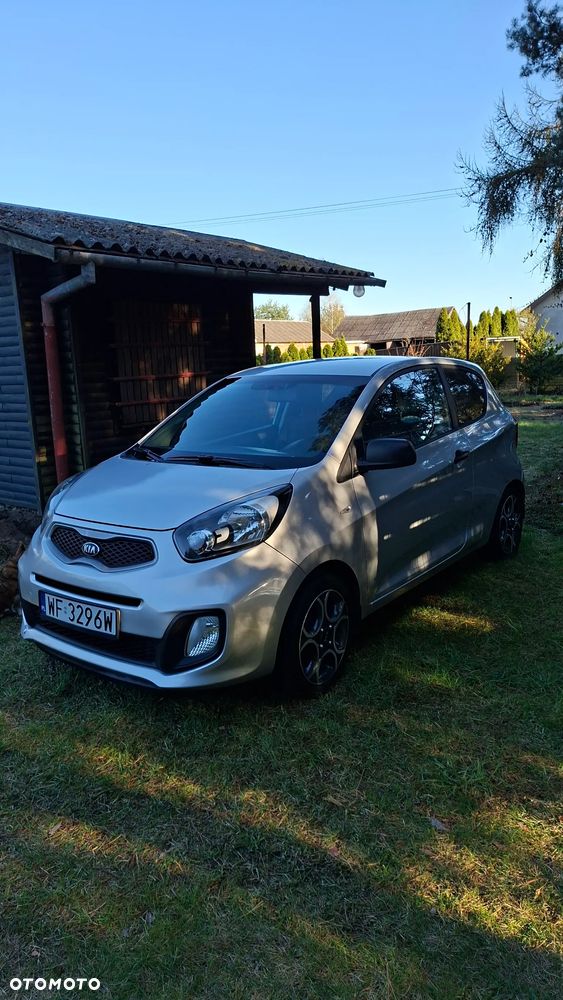 Kia Picanto 1.0 L - 4