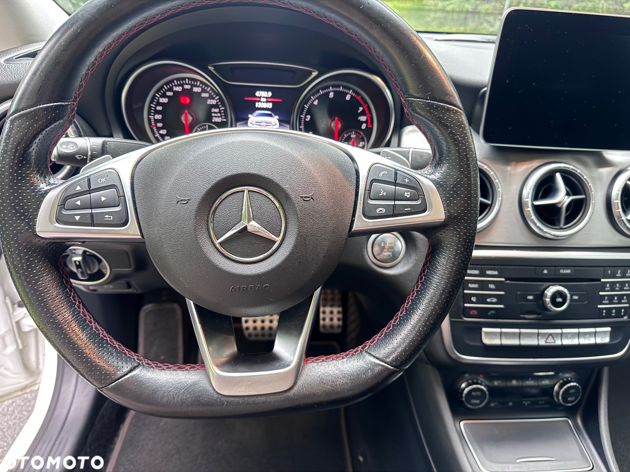 Mercedes-Benz CLA 220 4-Matic - 9