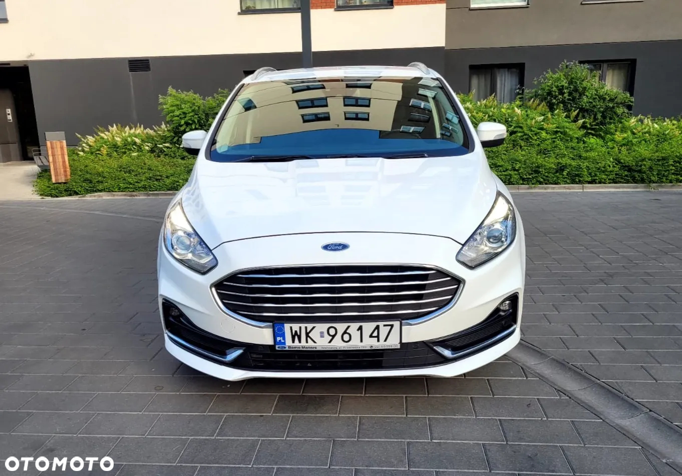 Ford S-Max 2.0 EcoBlue Titanium - 32