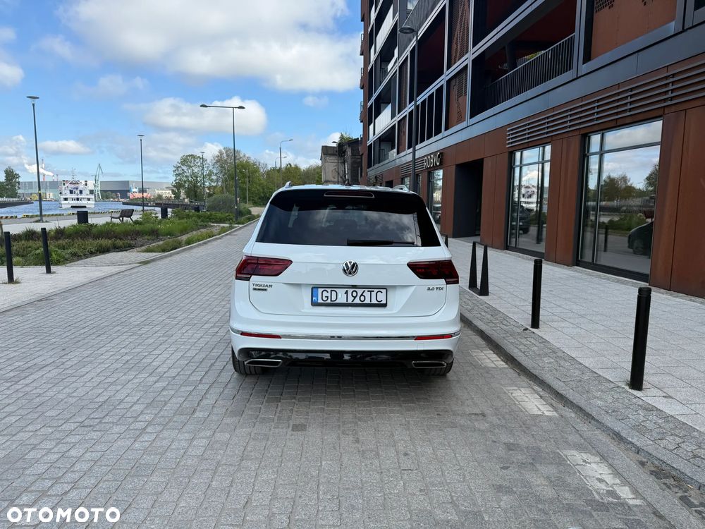 Volkswagen Tiguan - 4