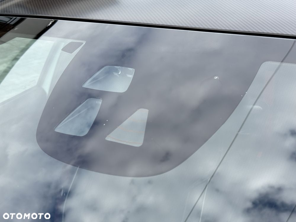 Volvo V40 - 24