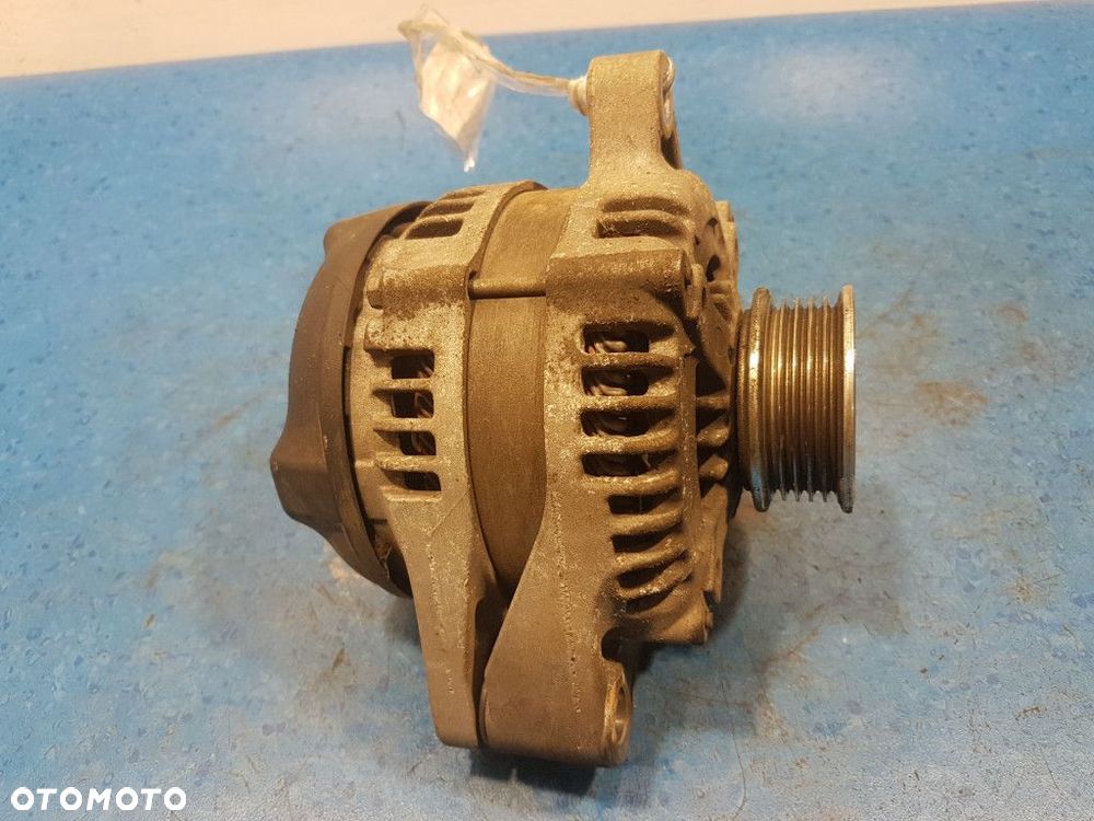TOYOTA COROLLA VERSO I LIFT 2.0 D4D ALTERNATOR 27060-27090 - 4