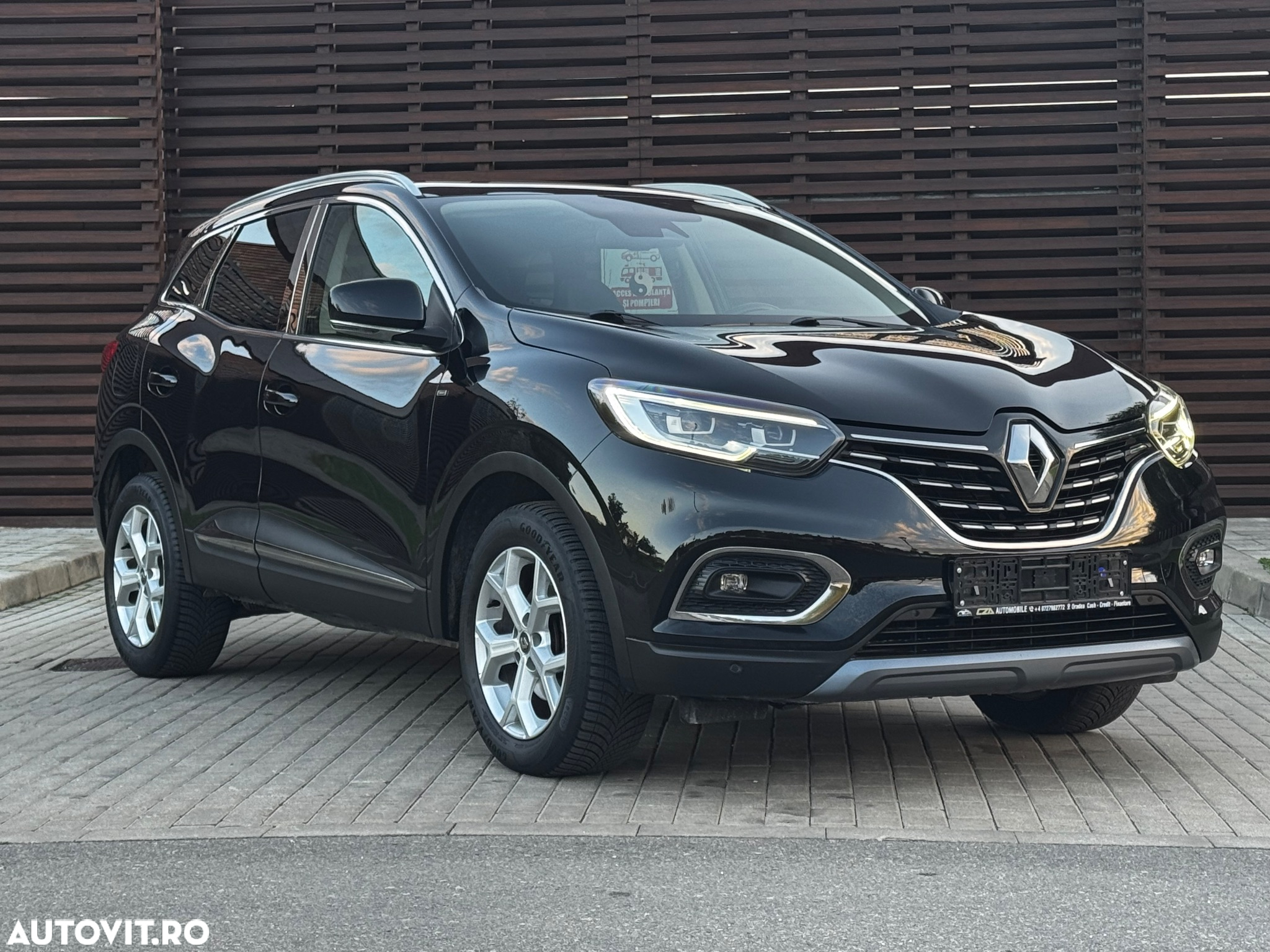 Renault Kadjar TCe 160 GPF BOSE EDITION - 38