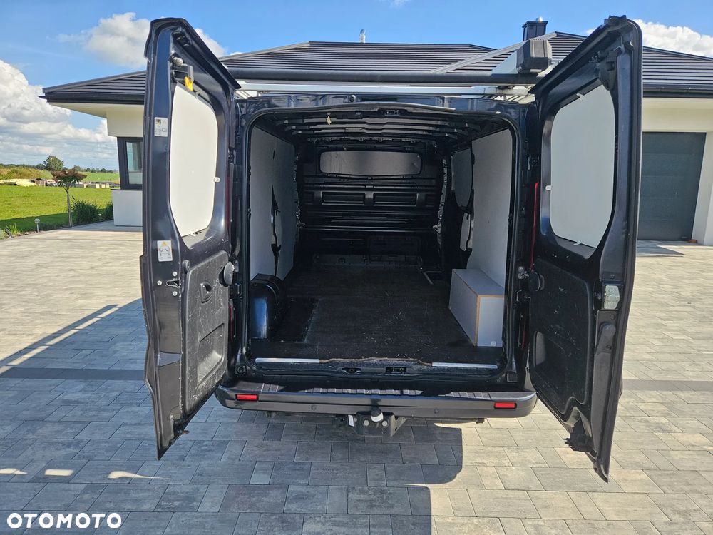 Renault Trafic - 21