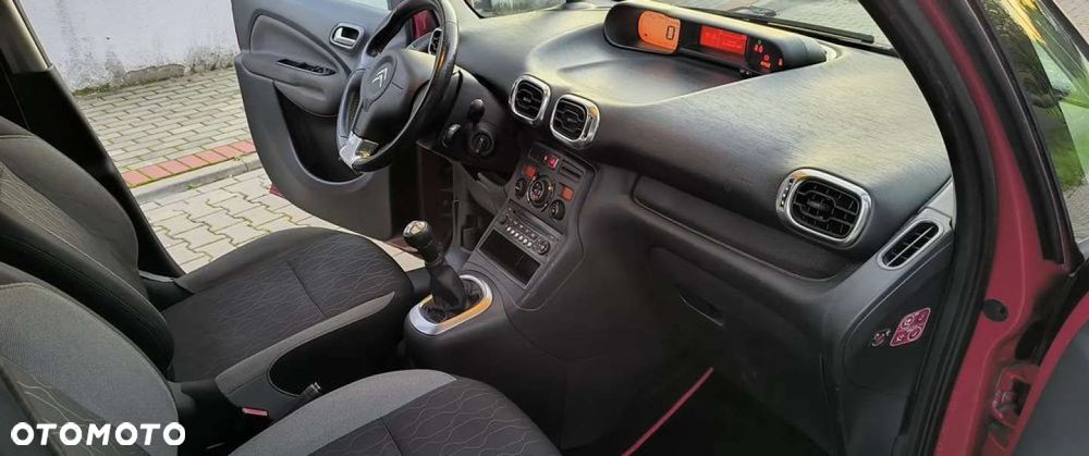 Citroën C3 Picasso 1.6 HDi Exclusive Euro5 - 26