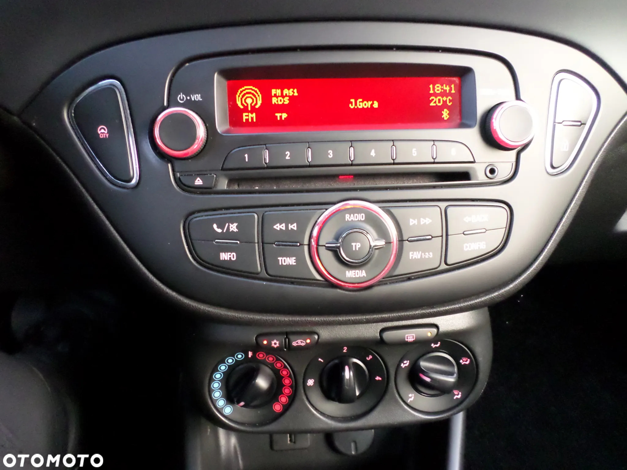 Opel Corsa 1.3 CDTI Enjoy - 17