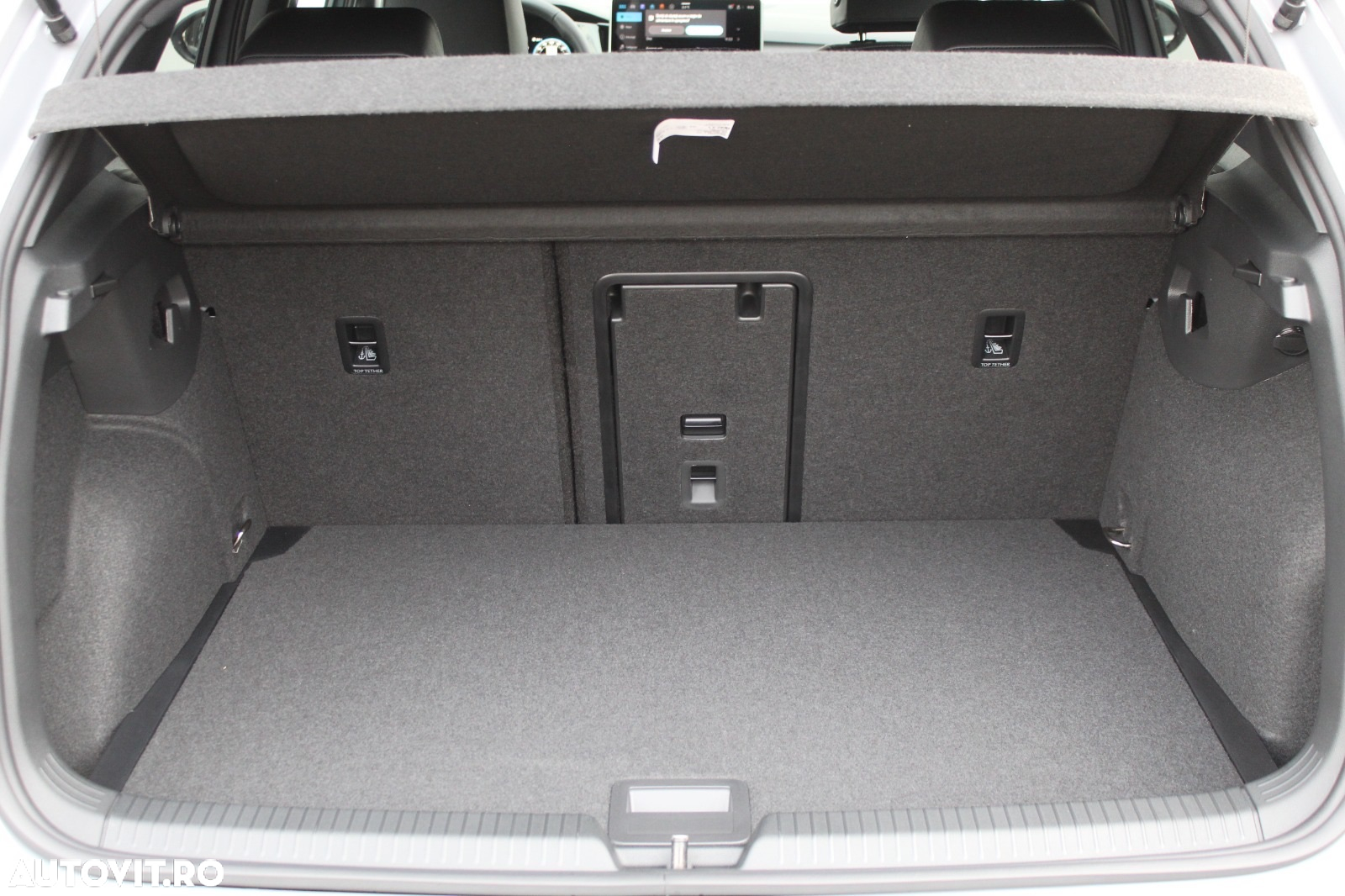 Volkswagen Golf 1.5 eTSI ACT DSG MHEV Style - 6