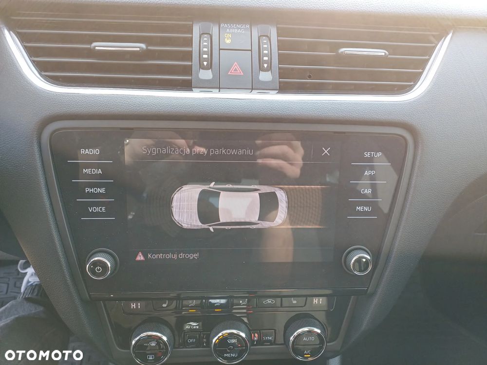 Skoda Octavia 1.8 TSI DSG Ambition - 19