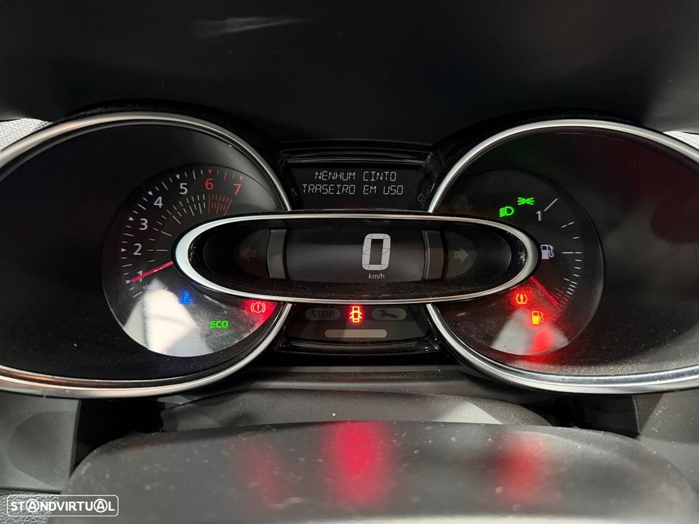 Renault Clio Sport Tourer TCe 90 Limited - 15