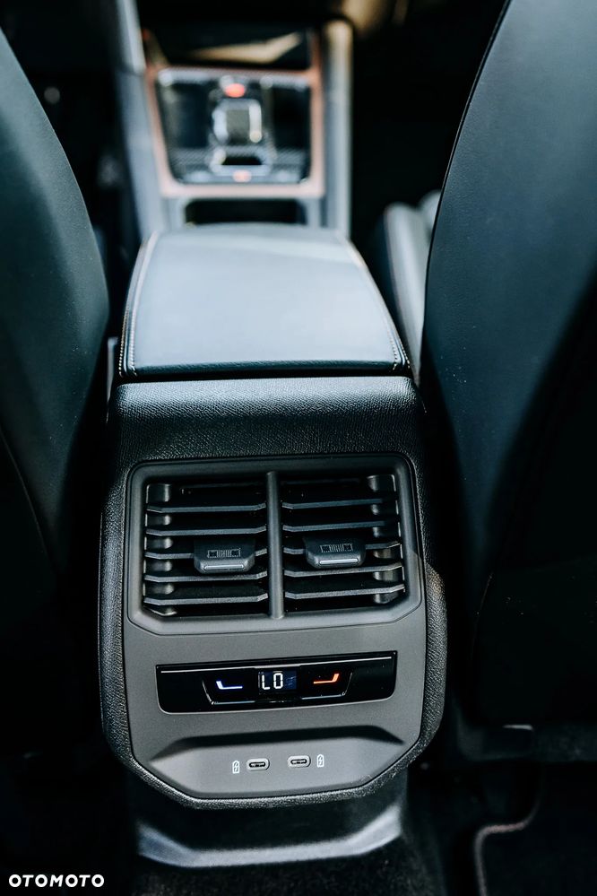 Cupra Formentor - 16