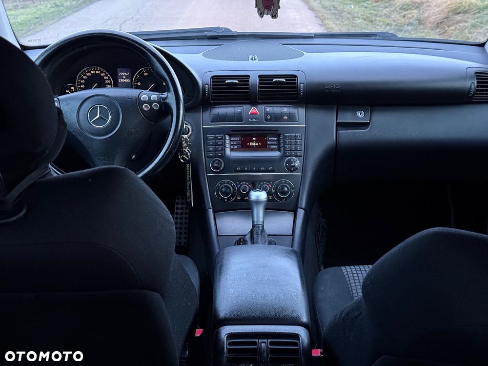 Mercedes-Benz Klasa C 220 CDI Automatik Sport Edition - 8