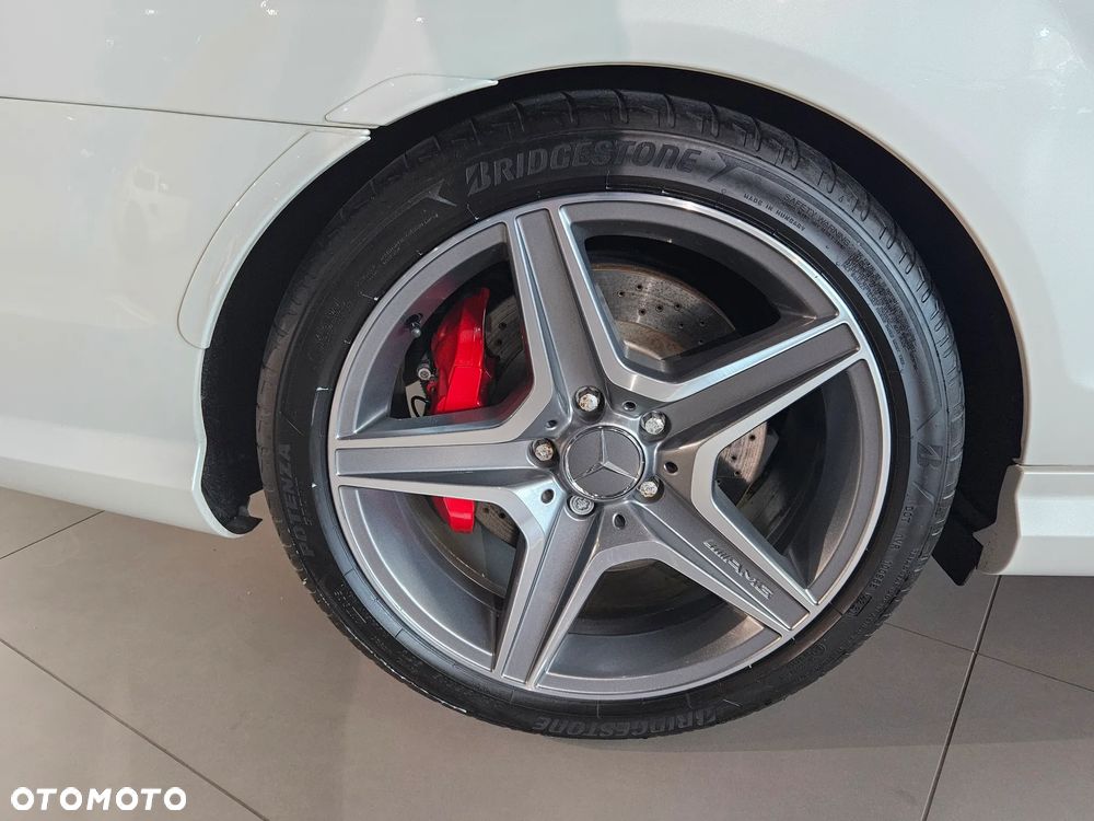 Mercedes-Benz Klasa C 63 AMG AMG SPEEDSHIFT MCT - 14