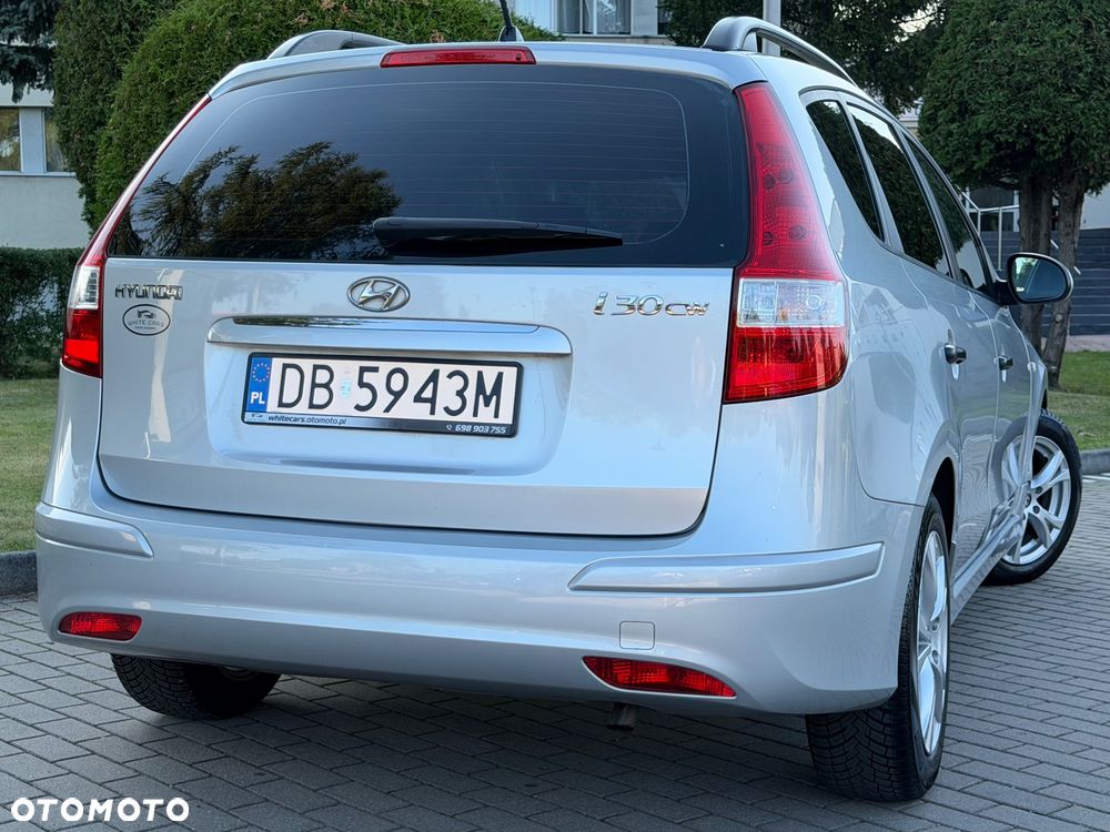 Hyundai i30 1.4 FIFA WM Edition - 32