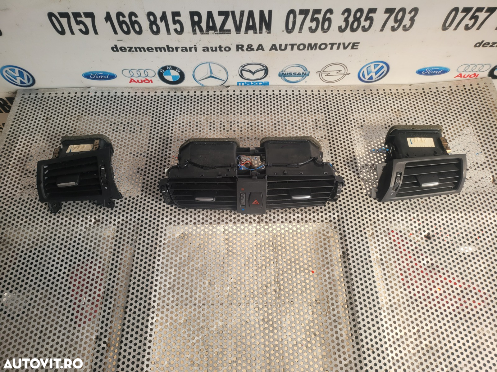 Grile Grila Aerisire Ventilatie Bord Bmw X3 F25 X4 F26 Volan Stanga Dezmembrez Bmw X4 F26 2.0 D Mot - 4
