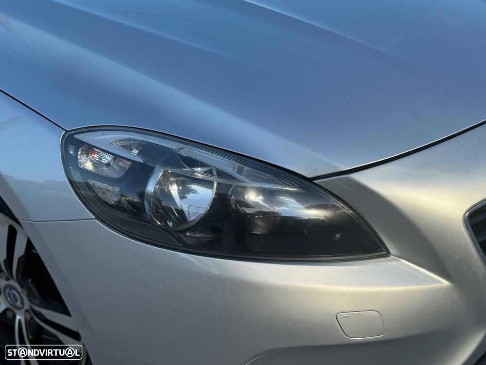 Volvo V40 2.0 D2 Kinetic - 6