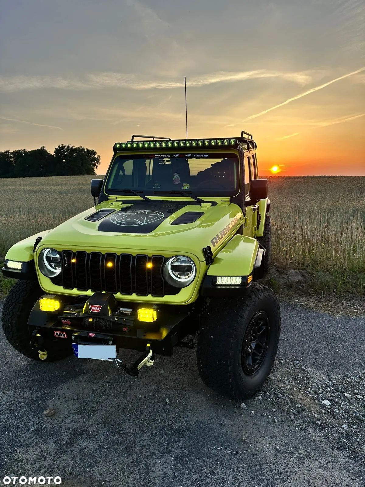 Jeep Wrangler - 1