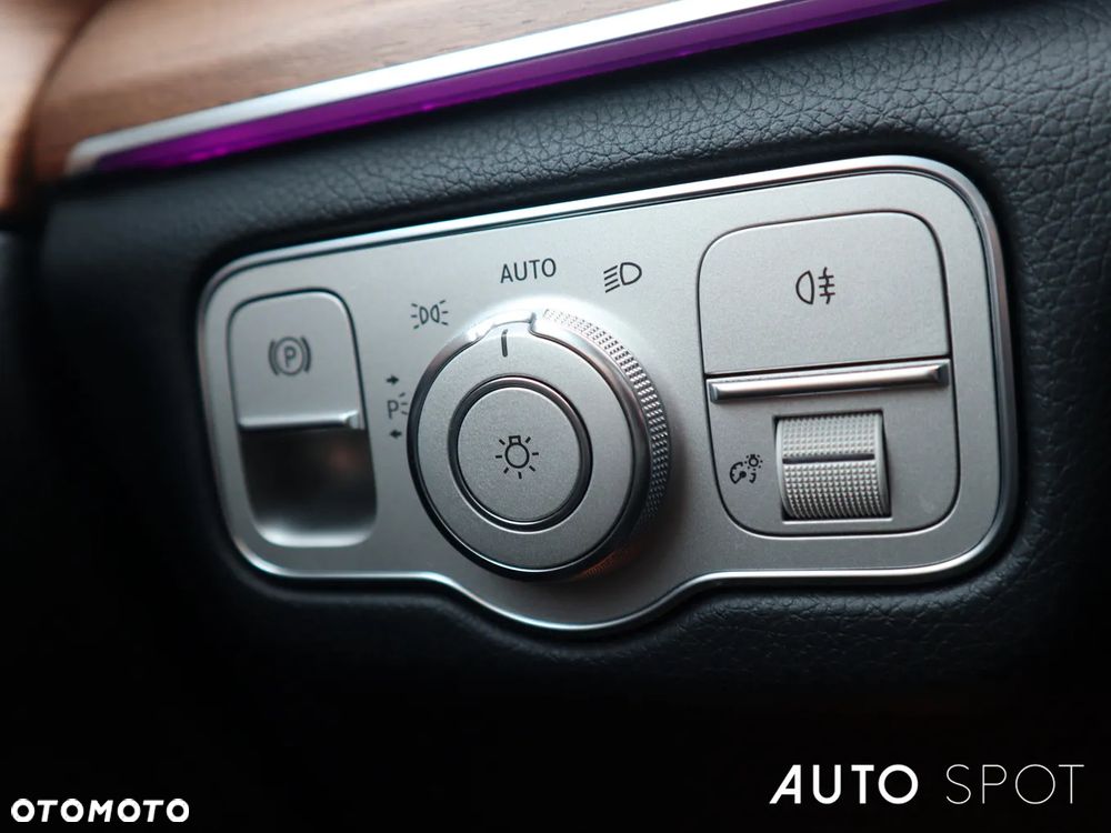 Mercedes-Benz GLE 450 4Matic 9G-TRONIC AMG Line - 23