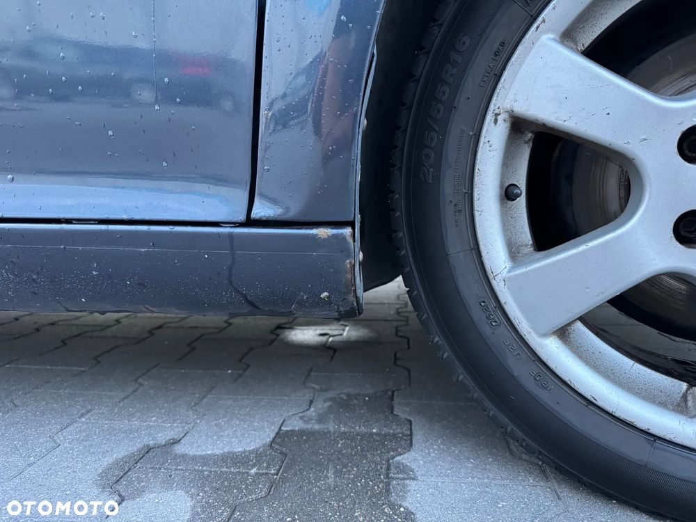 Volkswagen Golf - 9