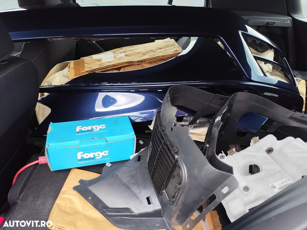 Volkswagen Golf - 4