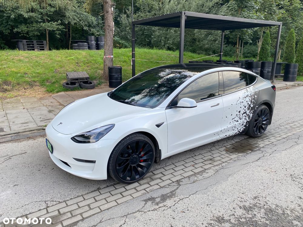Tesla Model 3 Langstreckenbatterie Allradantrieb Dual Motor Performance - 2