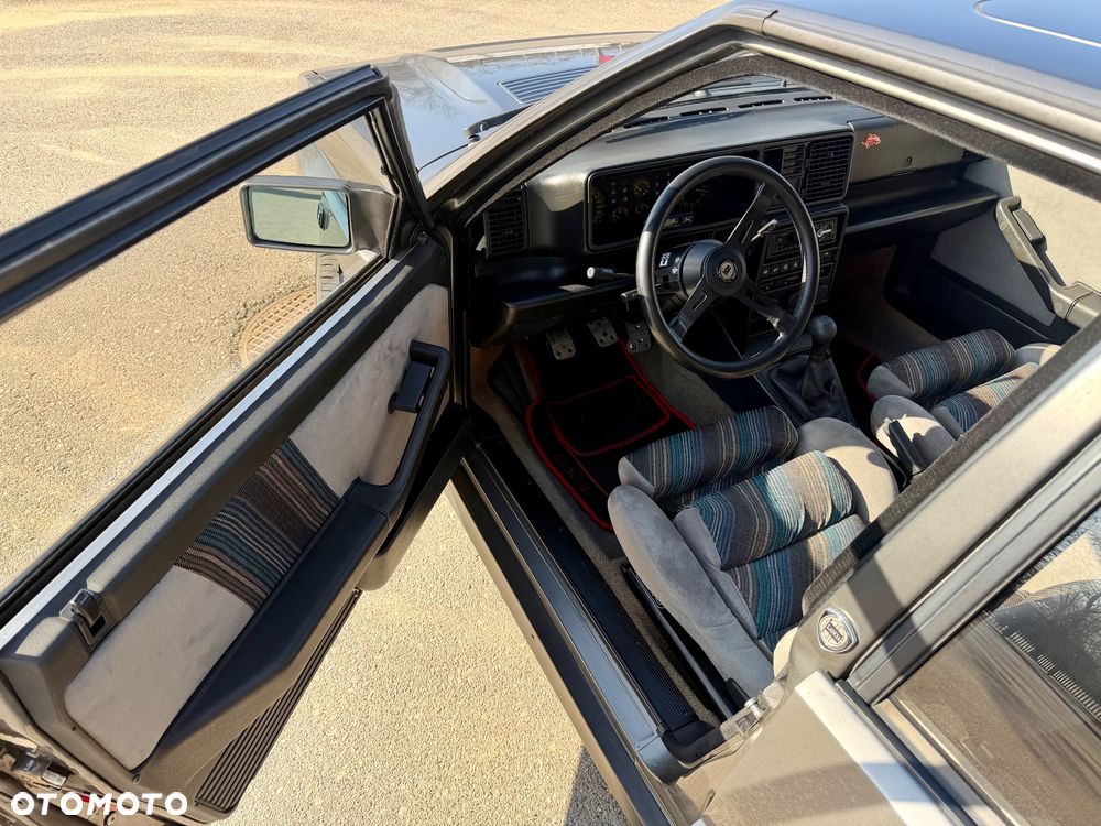 Lancia Delta - 14