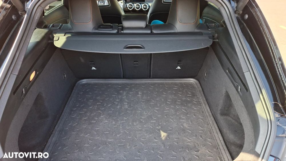 Mercedes-Benz CLA - 13