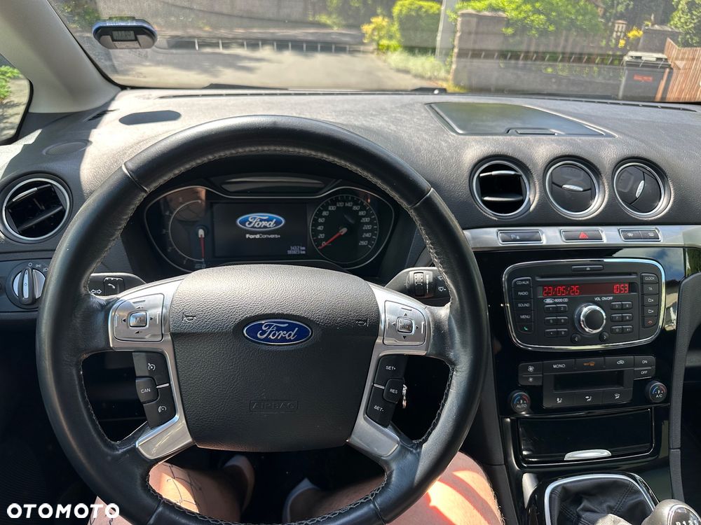 Ford S-Max - 10