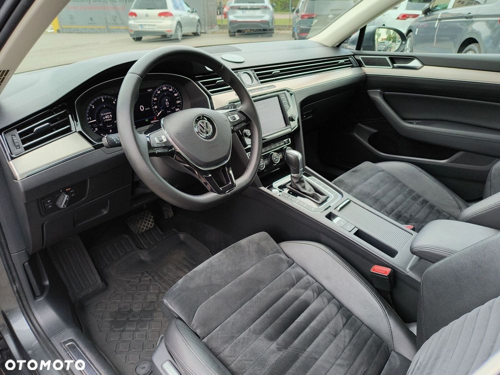 Volkswagen Passat 2.0 TDI BMT Highline DSG - 13