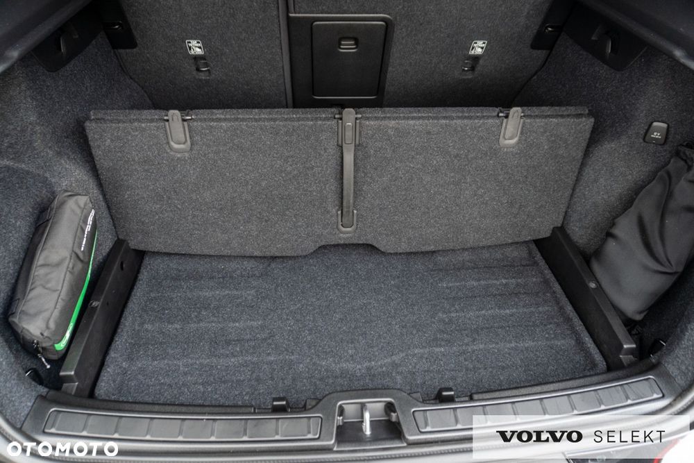 Volvo XC 40 - 37