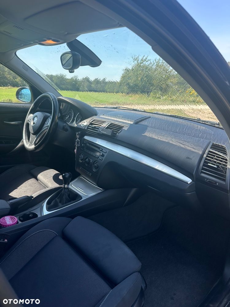 BMW Seria 1 116i - 18