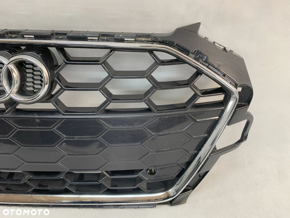 Audi A4 19r FL S-Line Atrapa grill a 4 s line lift 2019 - 3