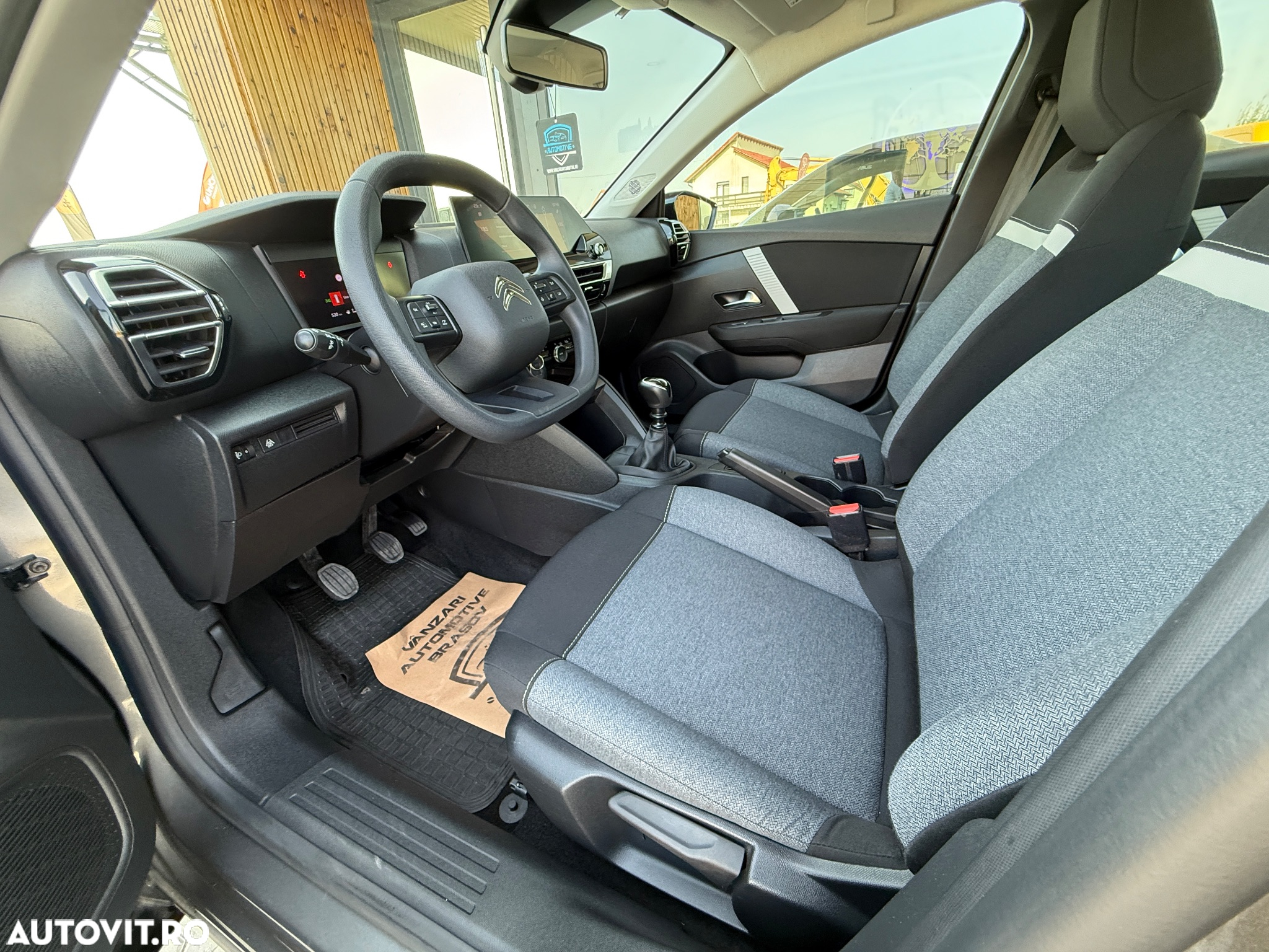 Citroën C4 PureTech 100 Stop&Start LIVE PACK - 17