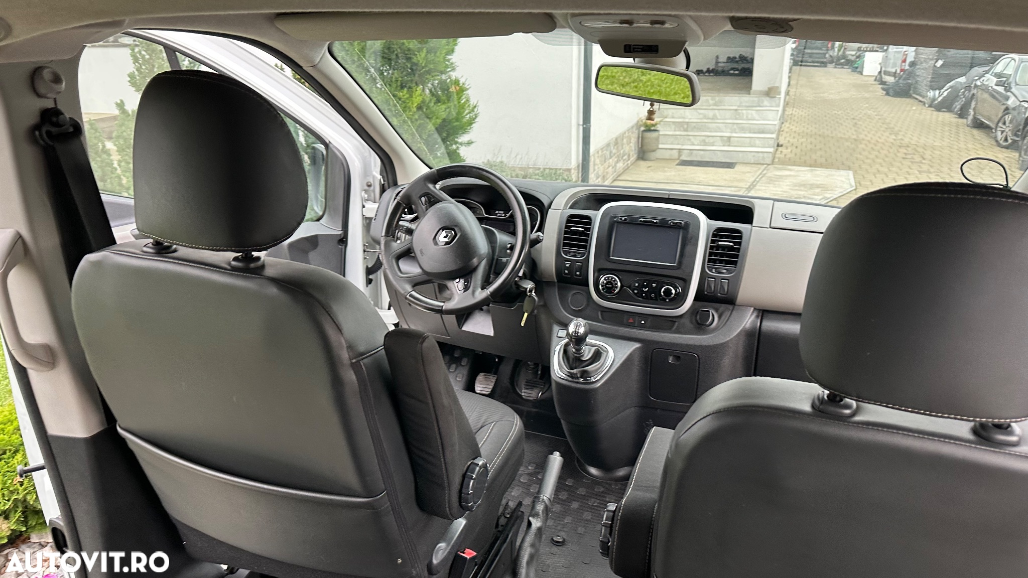 Renault Trafic ENERGY 1.6 dCi 140 Start & Stop Combi L1H1 Expression - 16