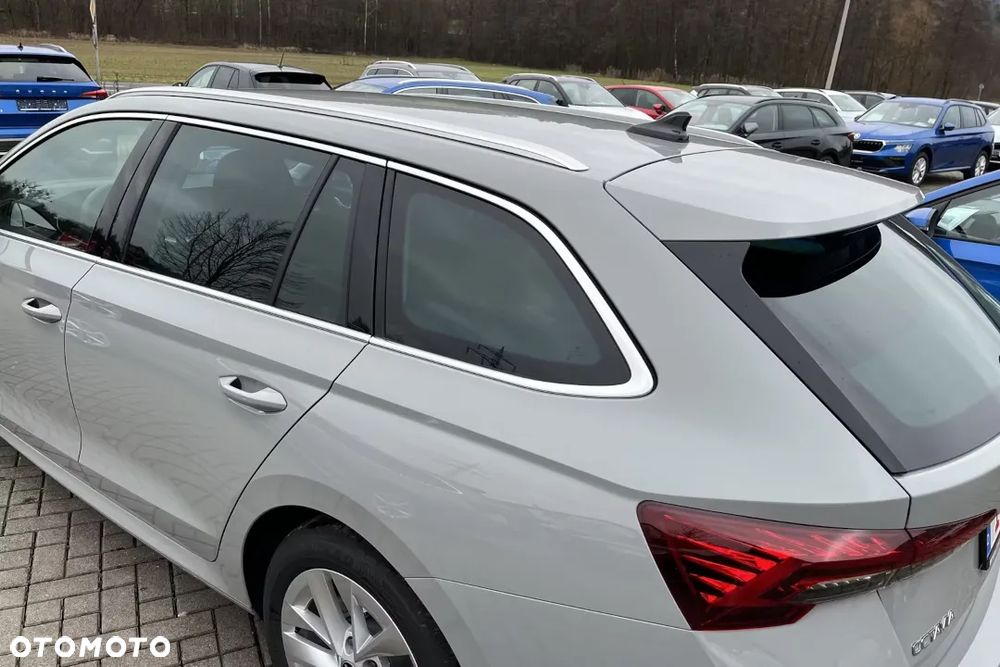 Skoda Octavia 1.5 TSI mHEV Drive Selection DSG - 10