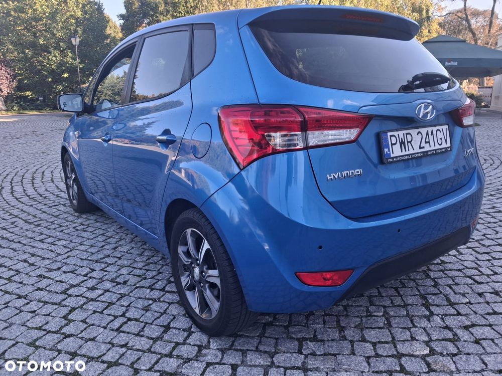 Hyundai ix20 - 12